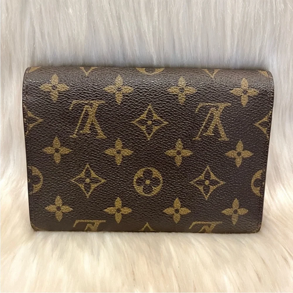 Louis Vuitton Monogram Brown Wallet - Picture 3 of 11